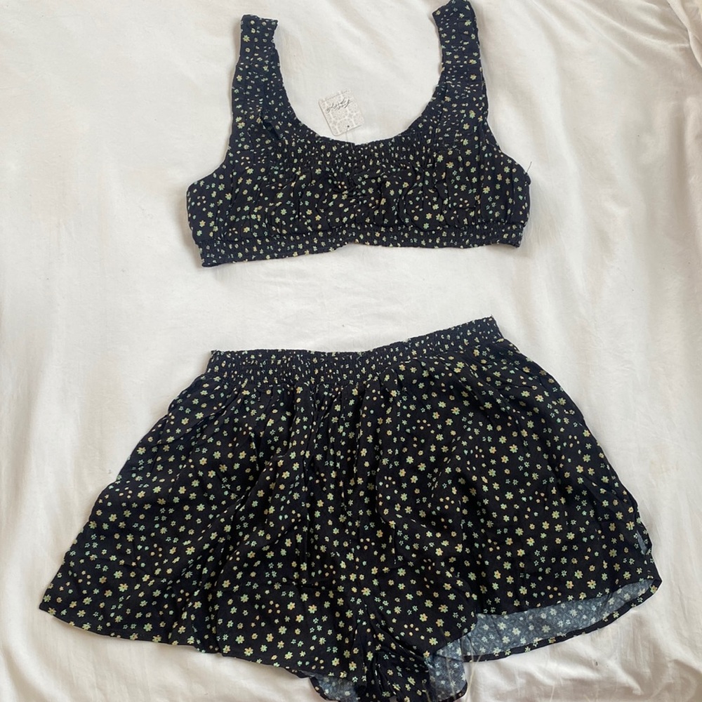 Free people sleep set
